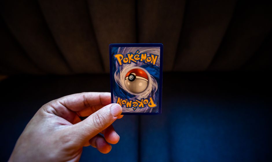 pokemon battle smartphone, mobile gaming controller, pokemon trading card