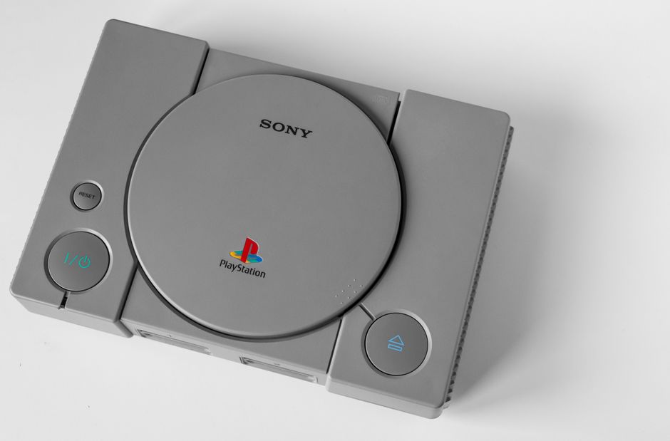 playstation game disc, game console controller