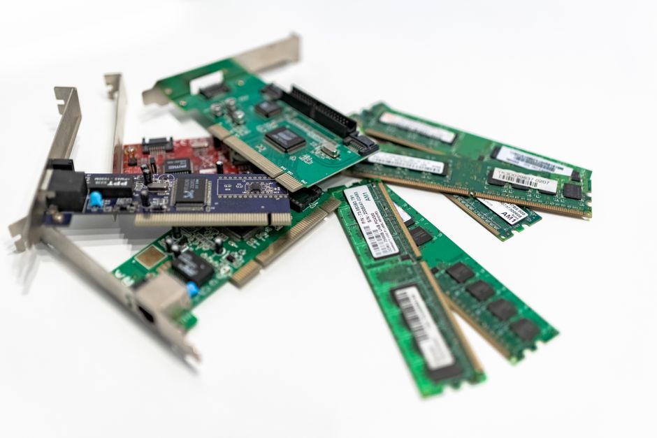 graphics card close-up, computer memory modules, GPU on circuit board